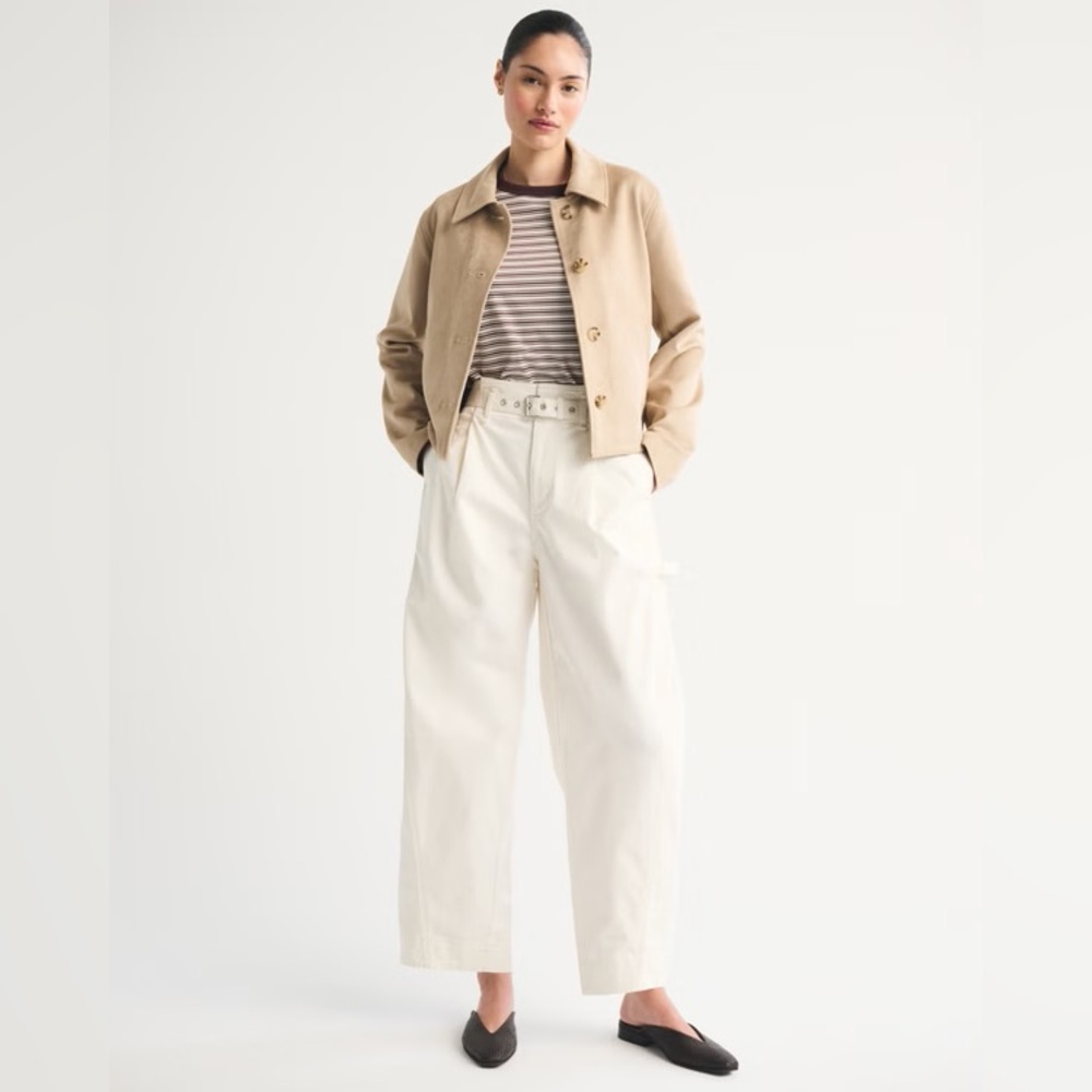 A&F Belted Barrel Utility Pant